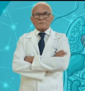 Médico de Oseasmed con bata blanca